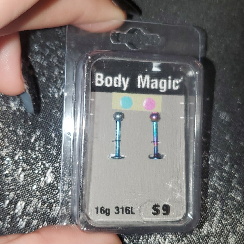 16G labret studs